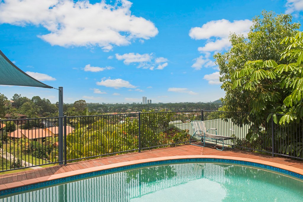 30 Foothill Street ELANORA 17