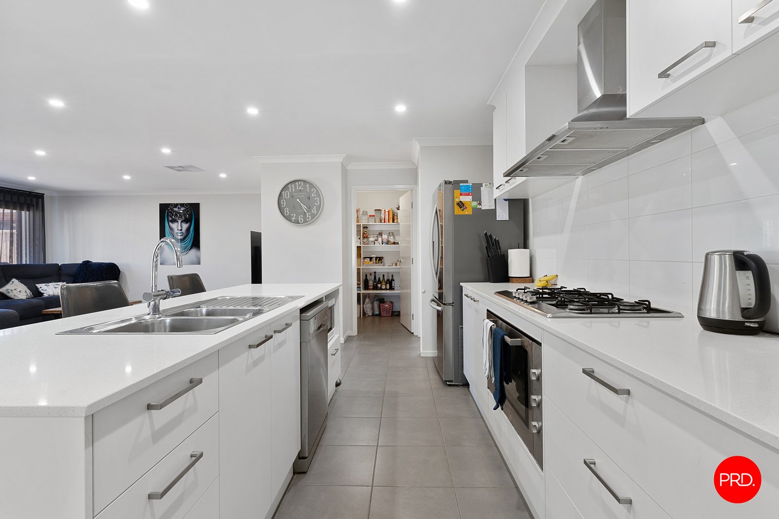 30 Galloway Street ASCOT 8