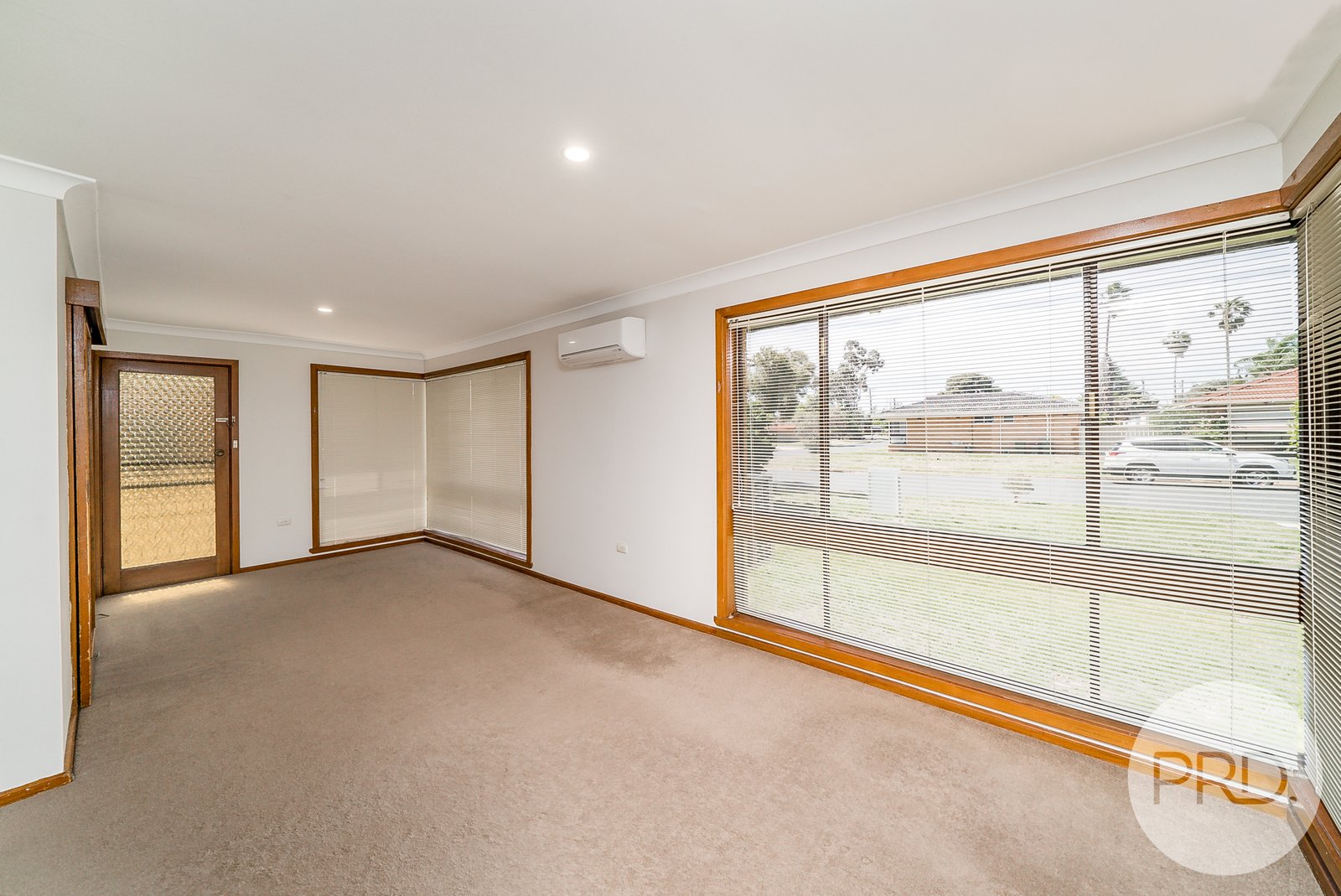 30 Geneva Crescent LAKE ALBERT 2