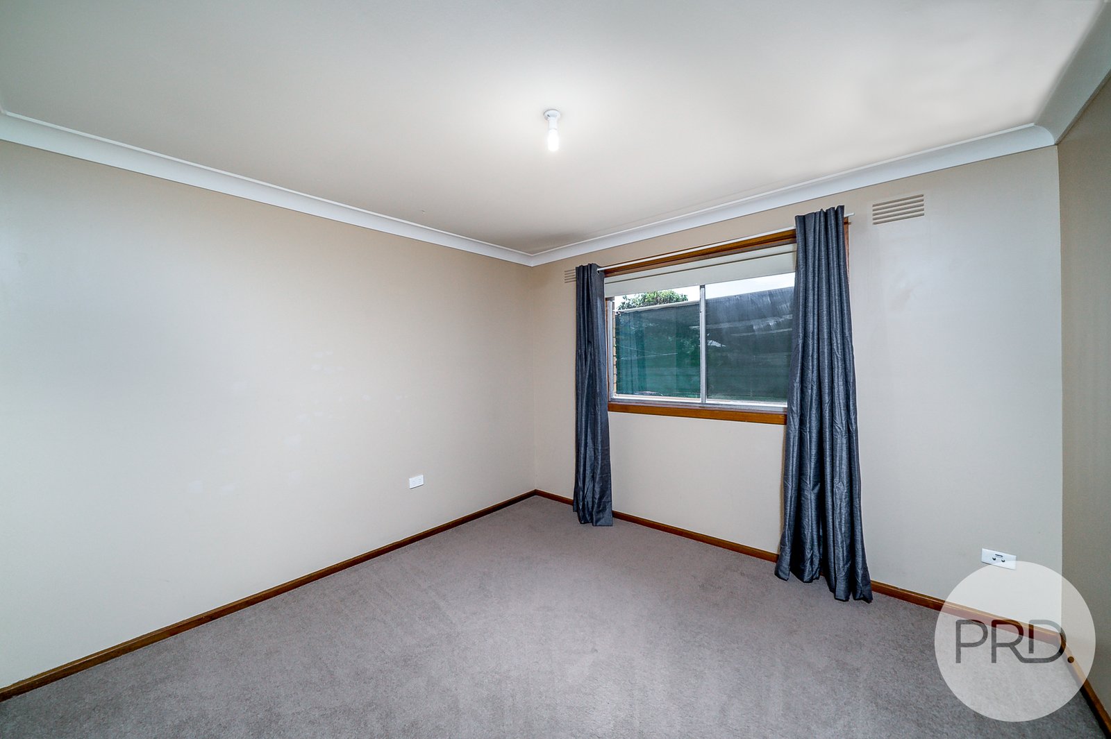 30 Geneva Crescent LAKE ALBERT 6