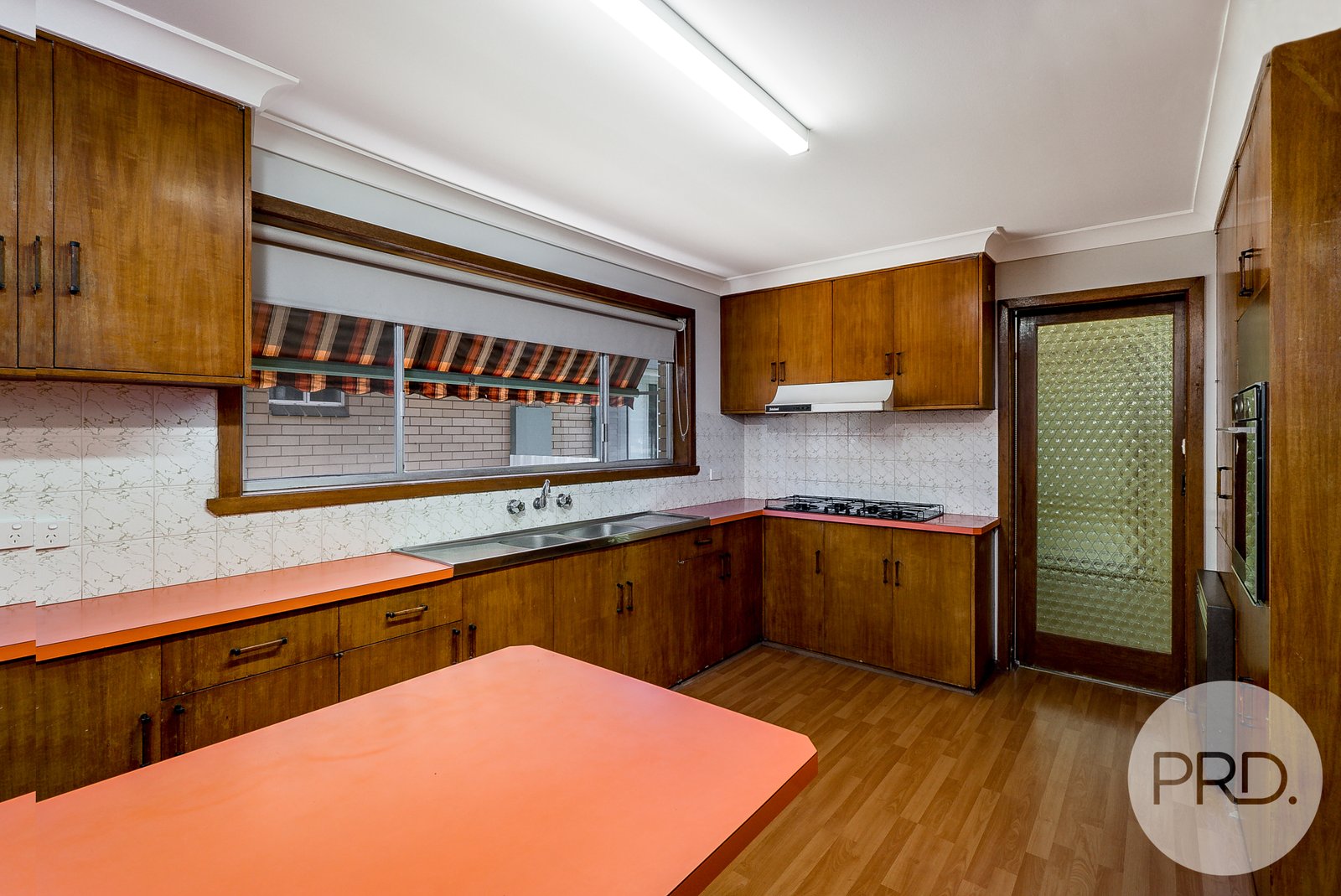 30 Geneva Crescent LAKE ALBERT 7