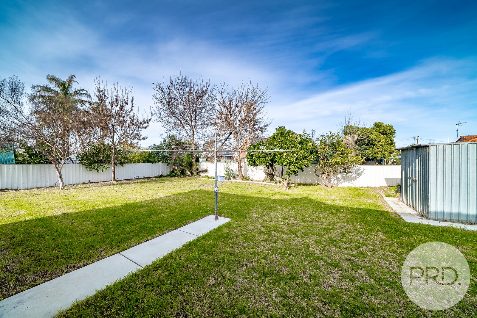 30 Geneva Crescent LAKE ALBERT 8