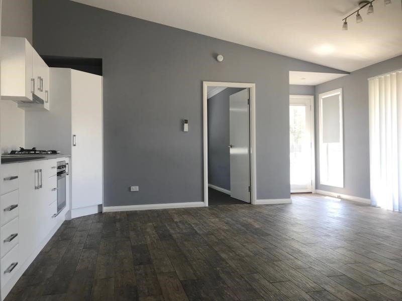 30 Gill Street MOONBI 5