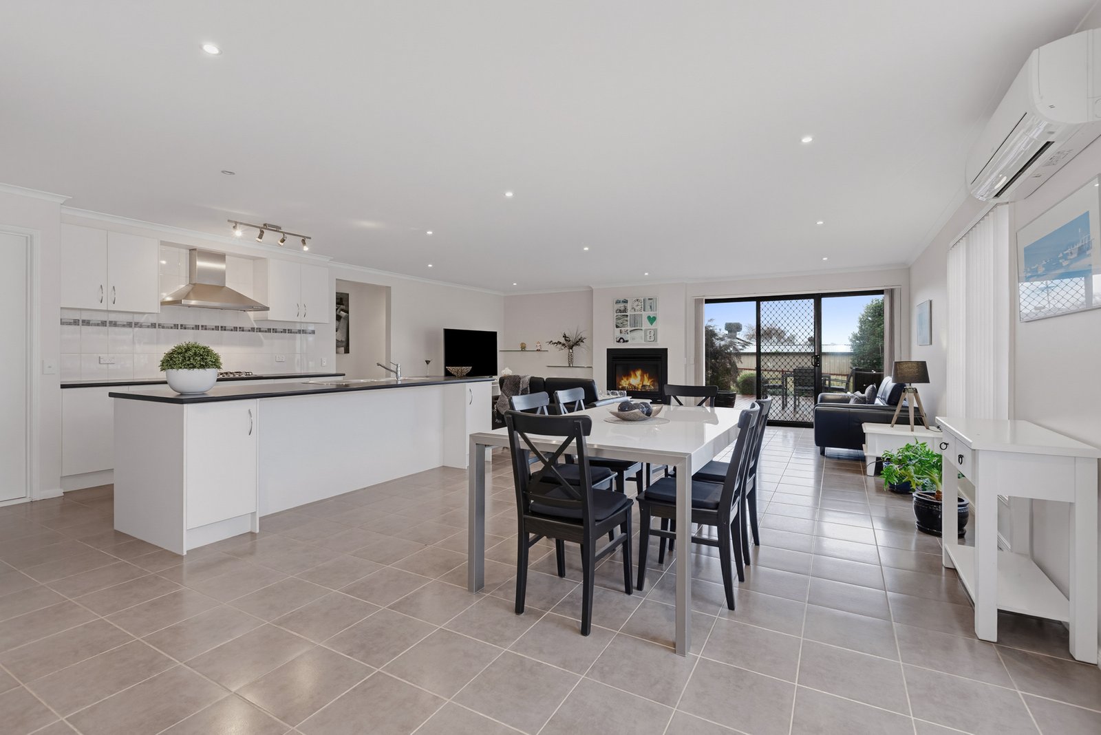 Gallery: 30 Gipps Street