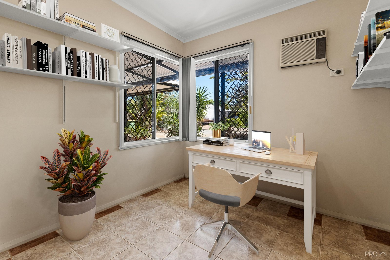 30 Glenister Loop CABLE BEACH 15