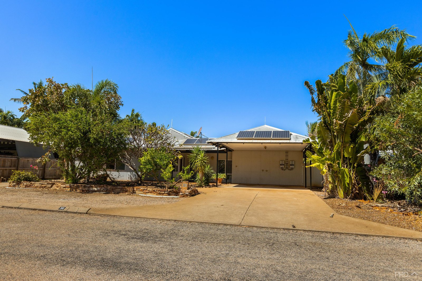 30 Glenister Loop CABLE BEACH 31