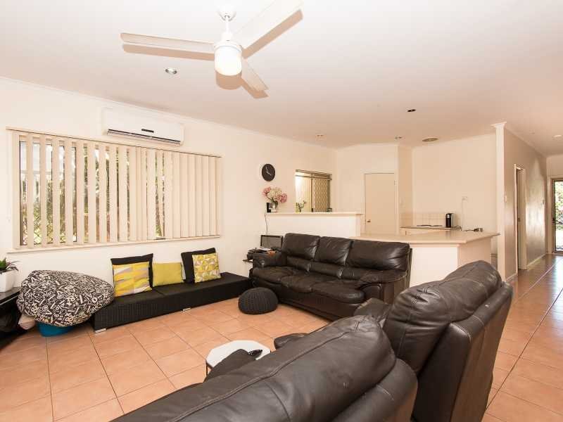 30 Godwit Crescent DJUGUN 6