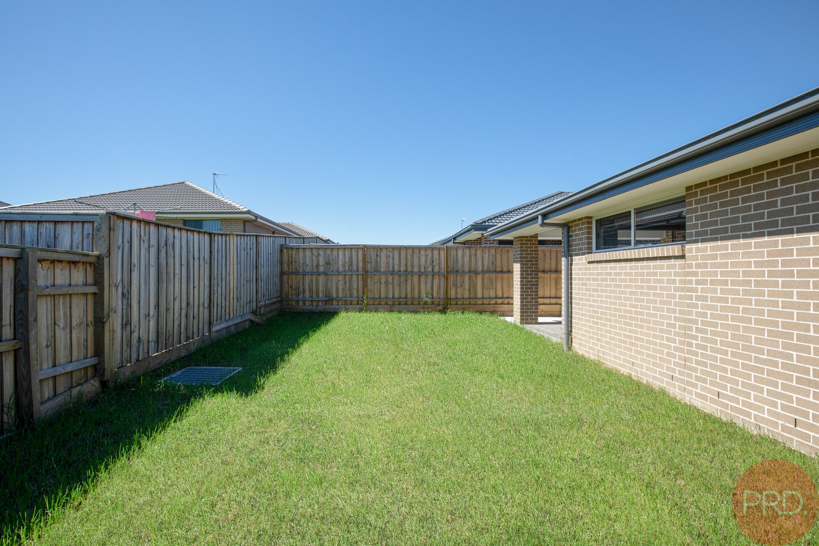30 Golden Whistler Avenue ABERGLASSLYN 15