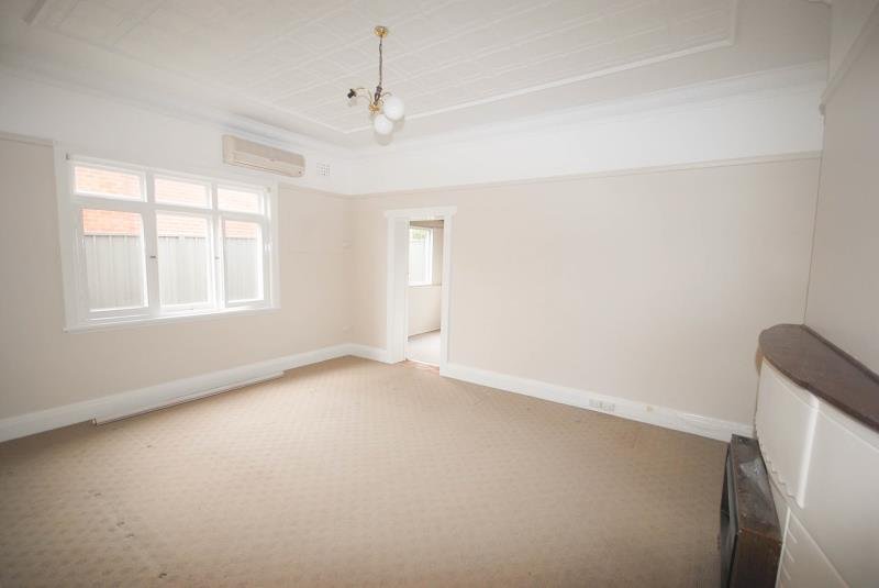 30 Gormly Avenue WAGGA WAGGA 3