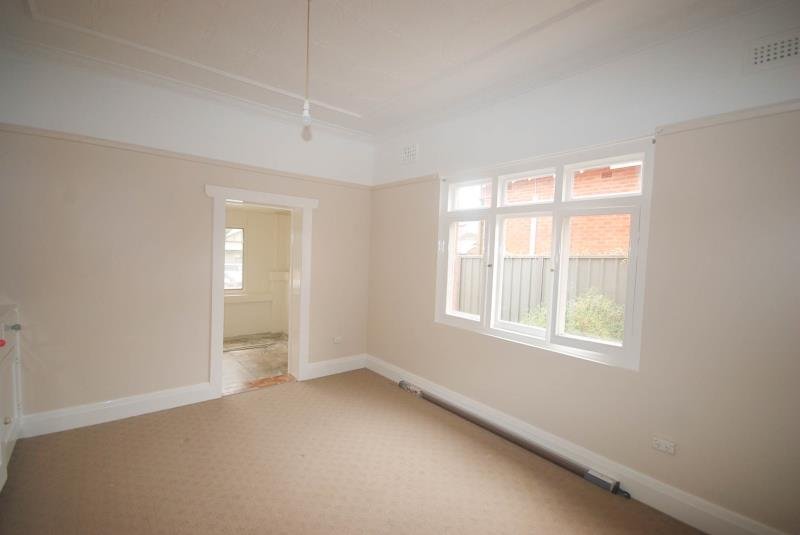 30 Gormly Avenue WAGGA WAGGA 4