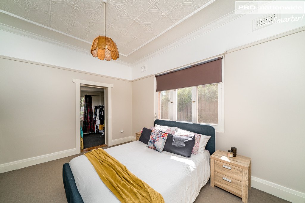 30 Gormly Avenue WAGGA WAGGA 5