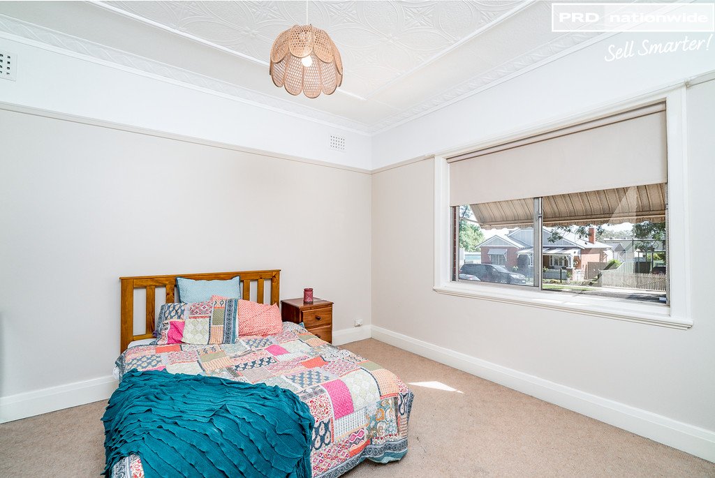 30 Gormly Avenue WAGGA WAGGA 7