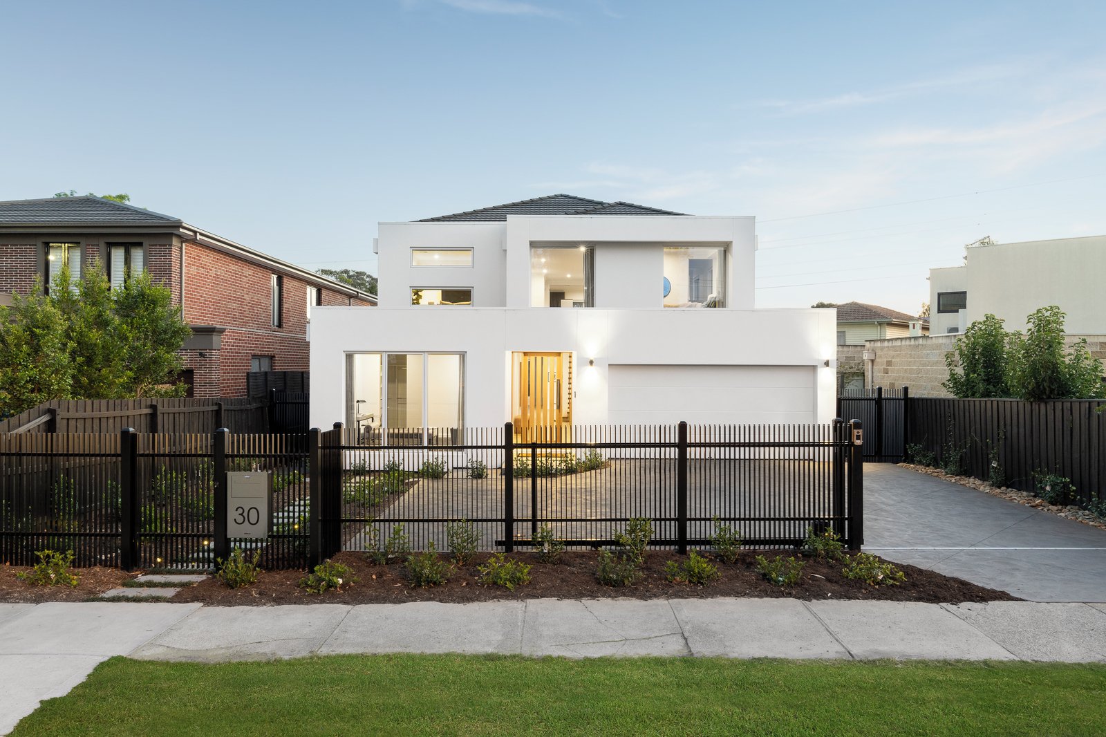 30 Great Valley Road, Glen Iris, 3146