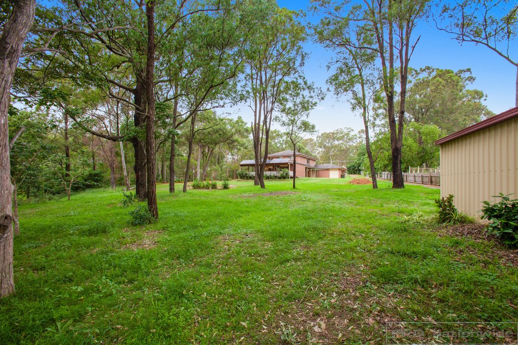 30 Grey Gum Crescent CHISHOLM 8