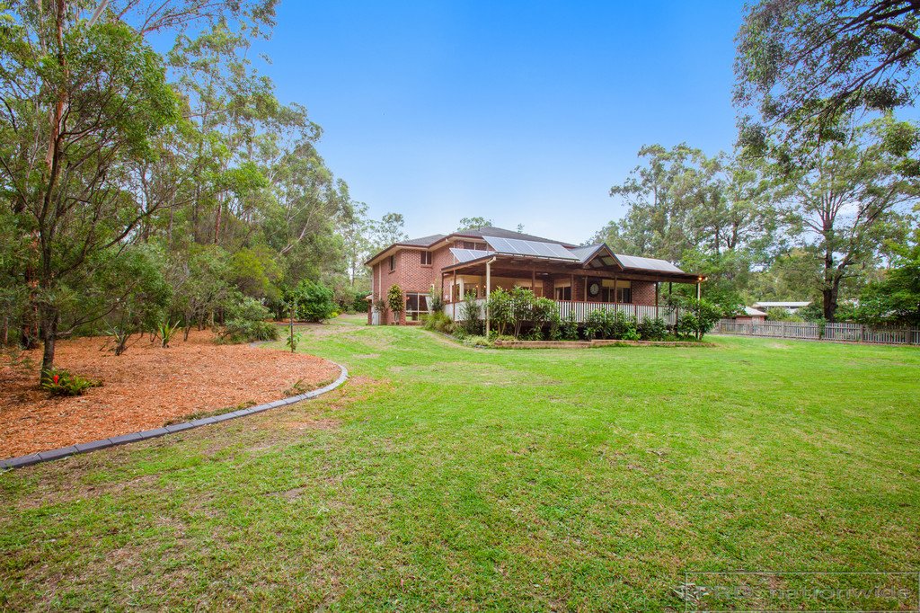 30 Grey Gum Crescent CHISHOLM 10