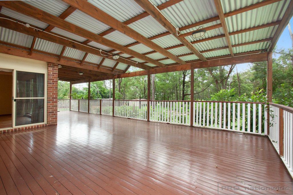 30 Grey Gum Crescent CHISHOLM 12