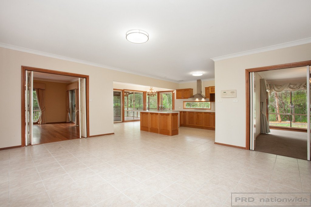 30 Grey Gum Crescent CHISHOLM 18