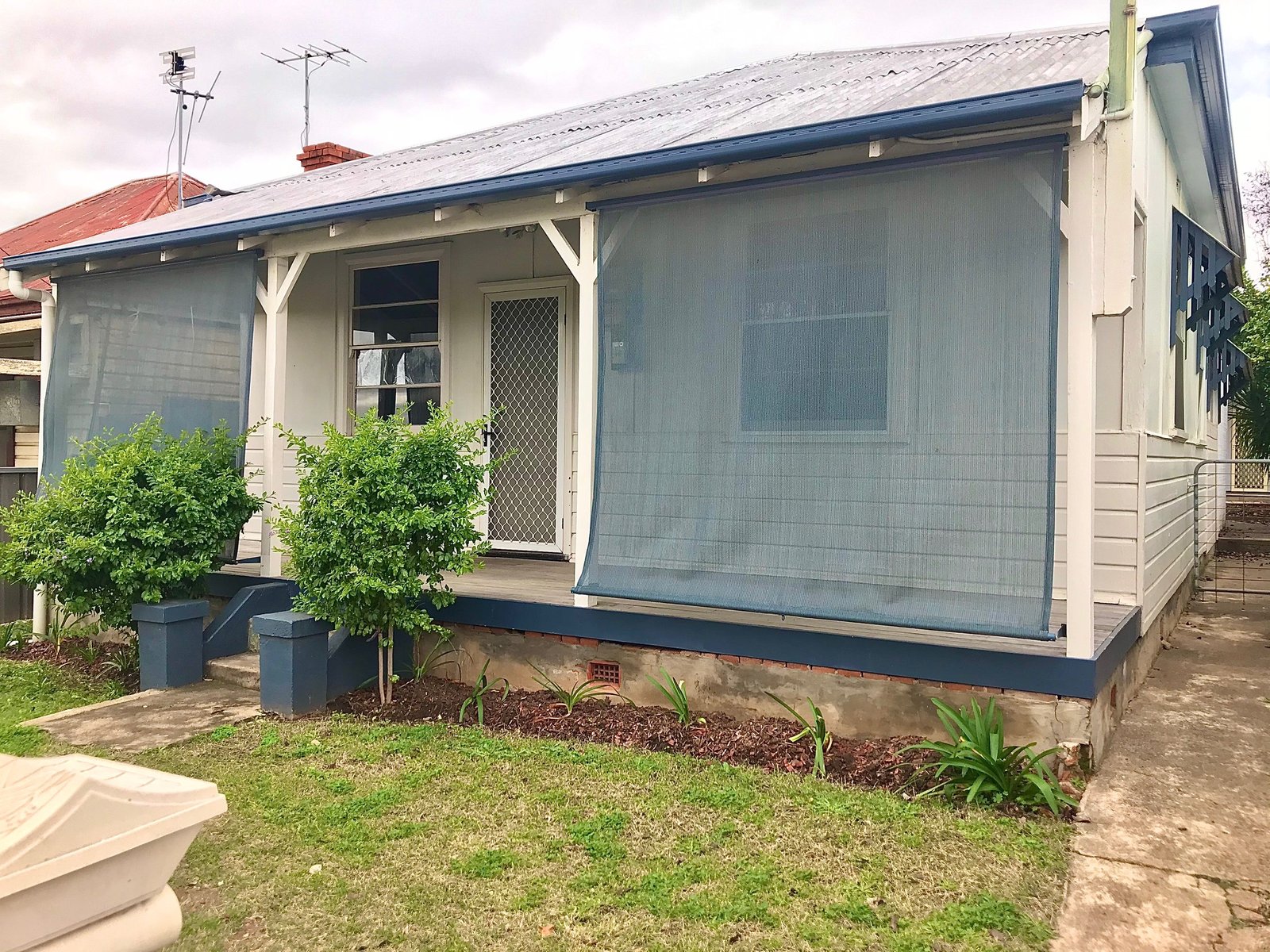 30 Griffin Avenue NORTH TAMWORTH 2