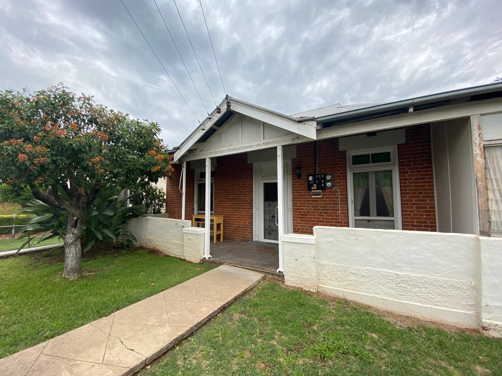 30 Gunnedah Road TAMWORTH 1