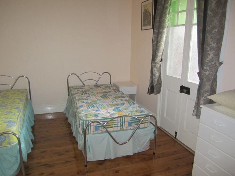 30 Gunnedah Road TAMWORTH 5