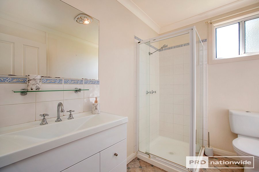 30 Gunnedah Road TAMWORTH 6