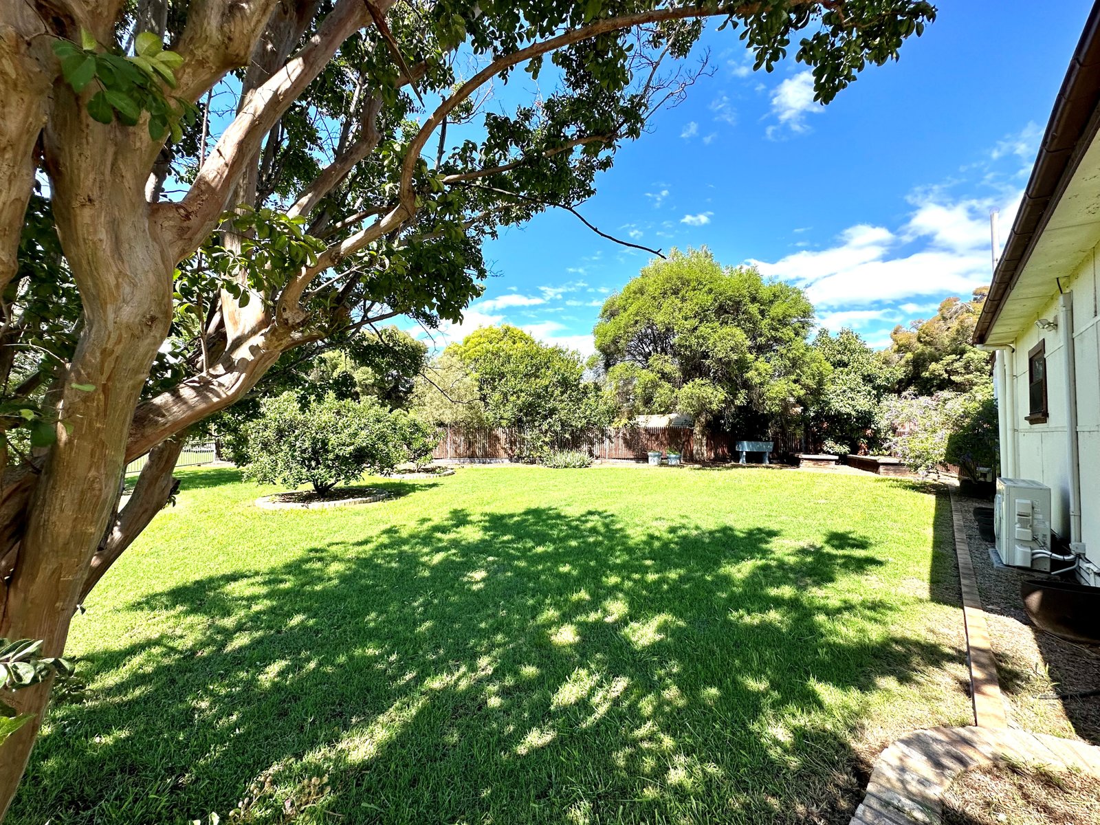 30 Gunnedah Road TAMWORTH 11