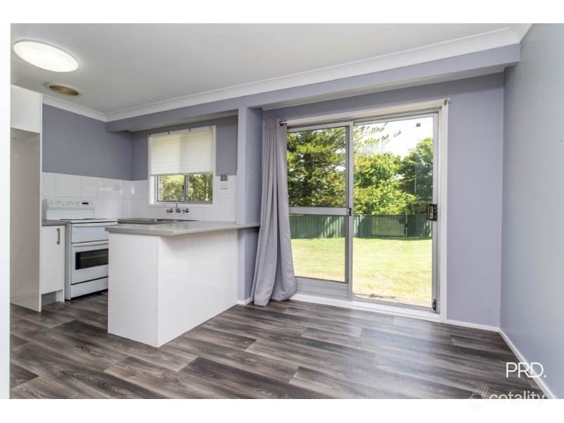 30 Hall Parade Hazelbrook 2