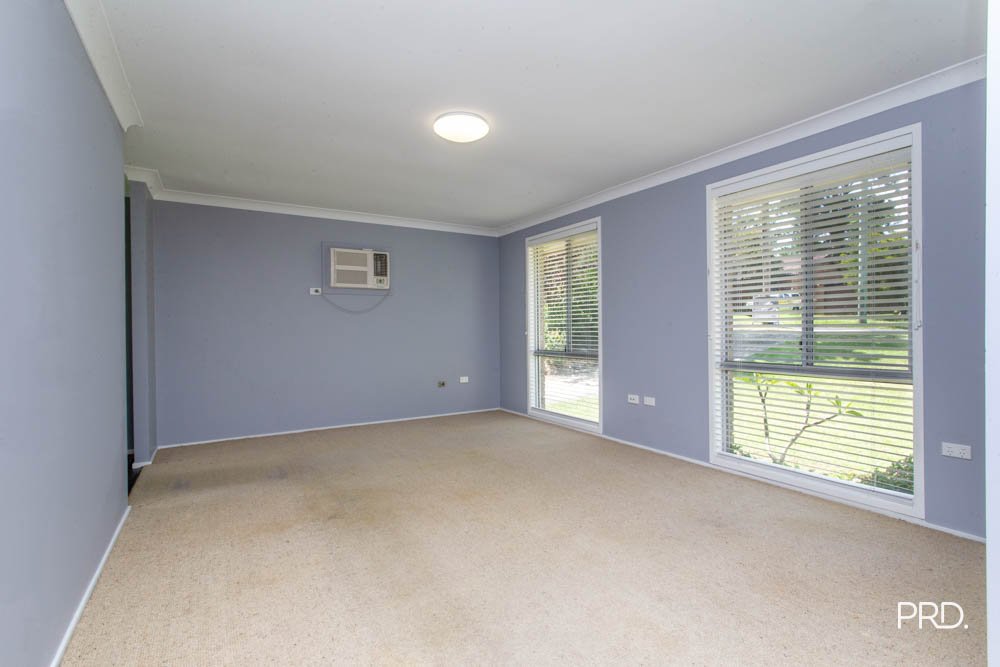 30 Hall Parade Hazelbrook 8