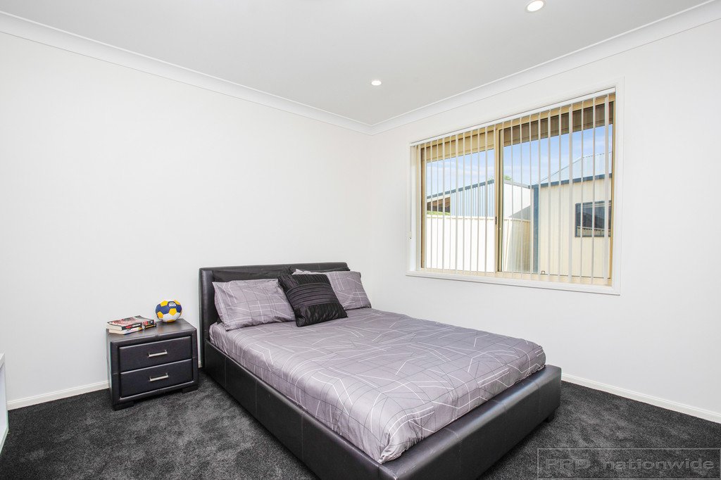 30 Honeyoak Drive ABERGLASSLYN 15
