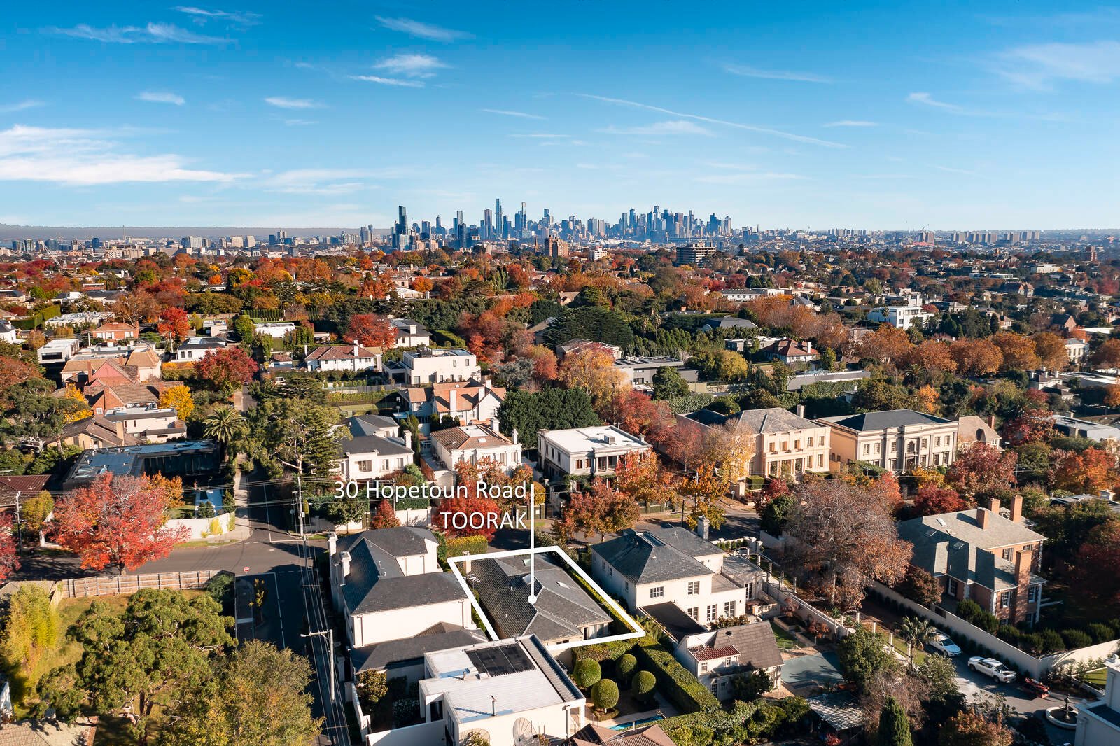 Real Estate and Property in 30 Hopetoun Road, Toorak, VIC