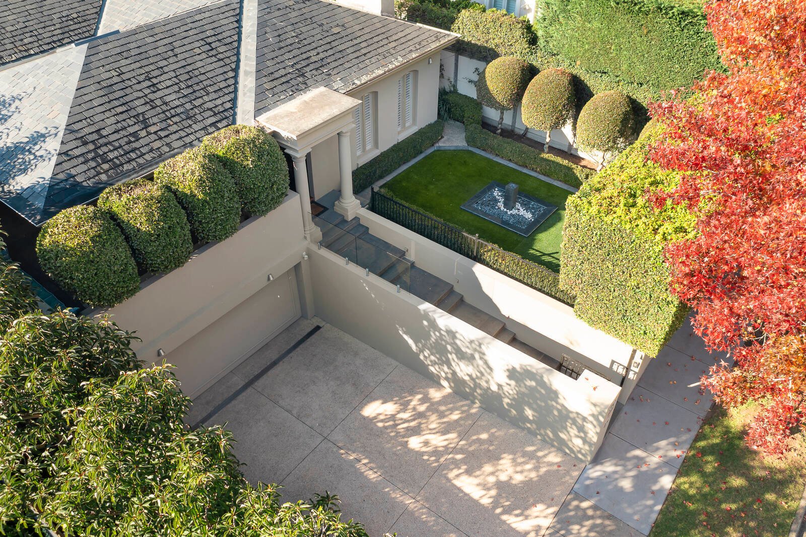 Real Estate and Property in 30 Hopetoun Road, Toorak, VIC