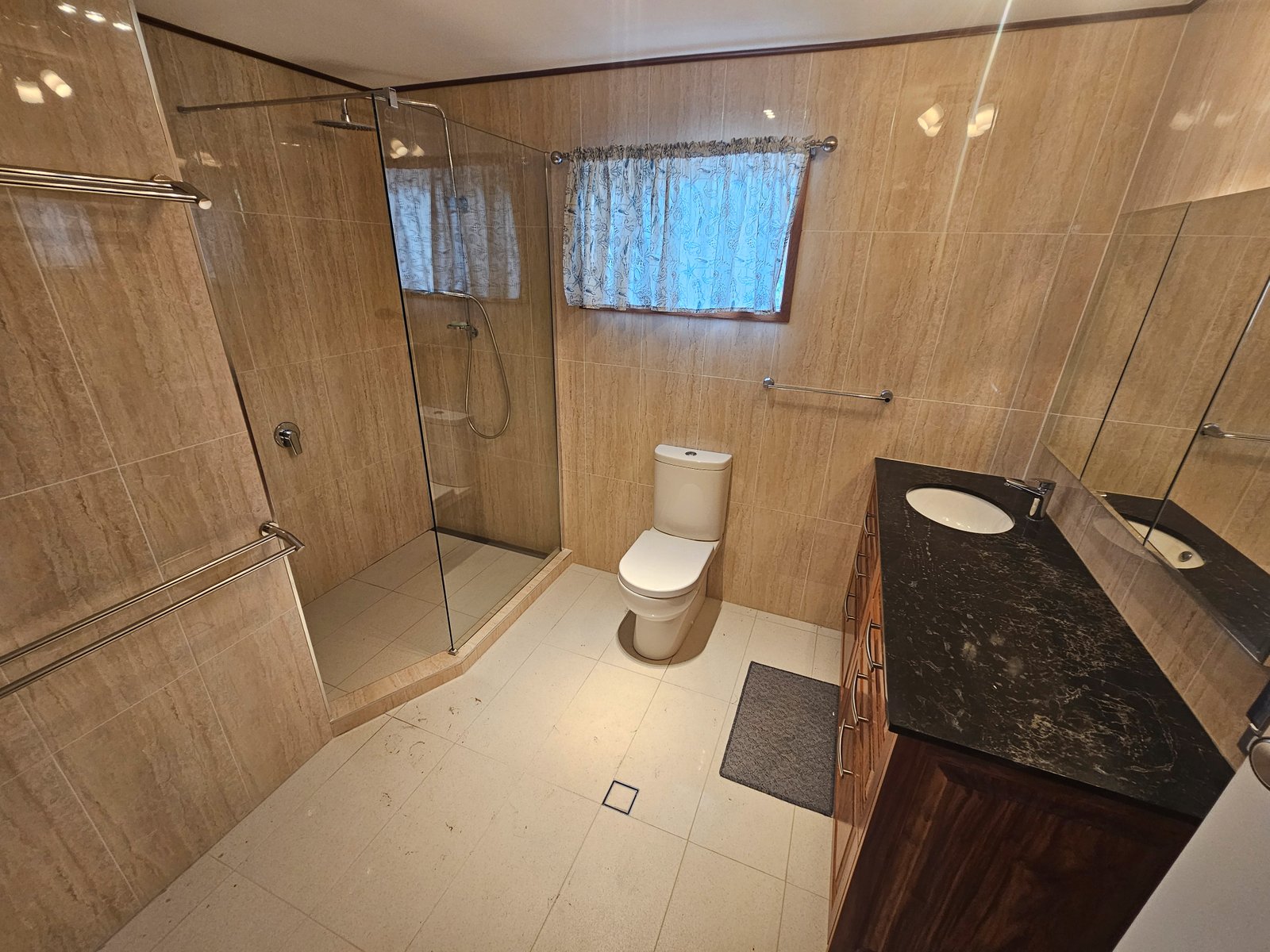 30 Illawarra Drive KIN KORA 8