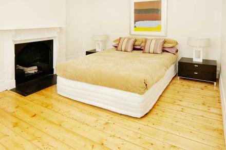 Gallery: 30 Ingles Street