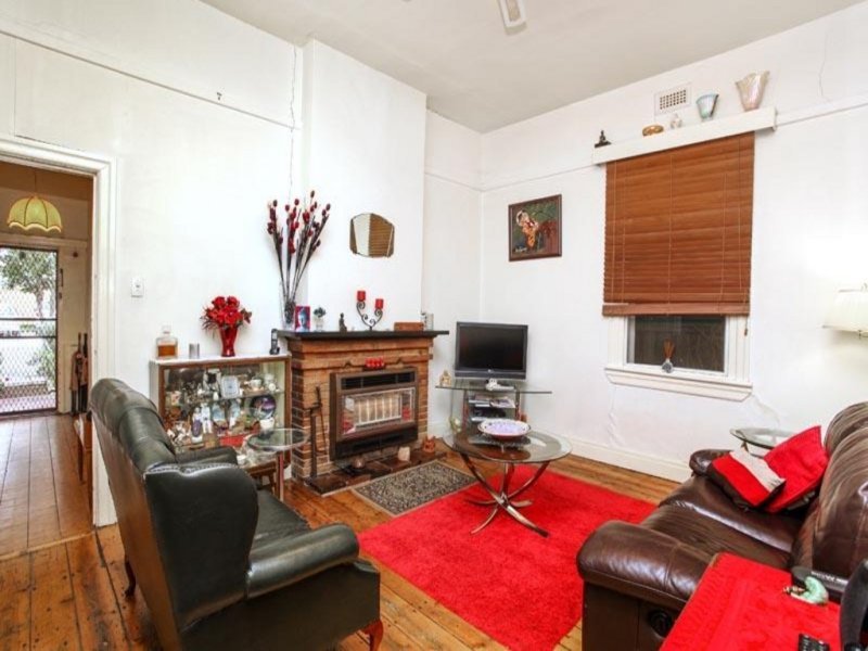 Gallery: 30 Jerrold Street