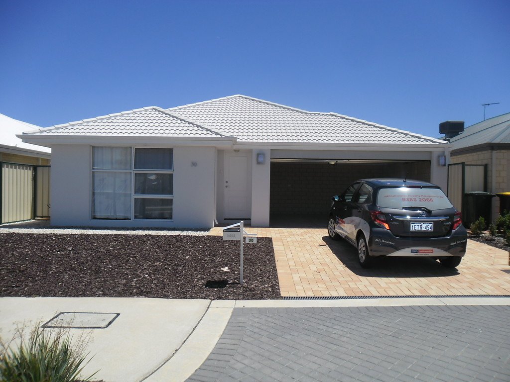 30 Johnsonia Bend HAMMOND PARK 1
