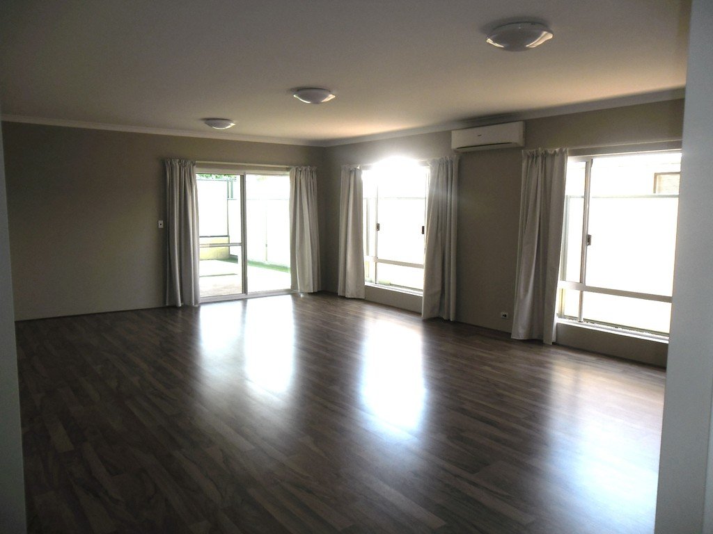30 Johnsonia Bend HAMMOND PARK 8