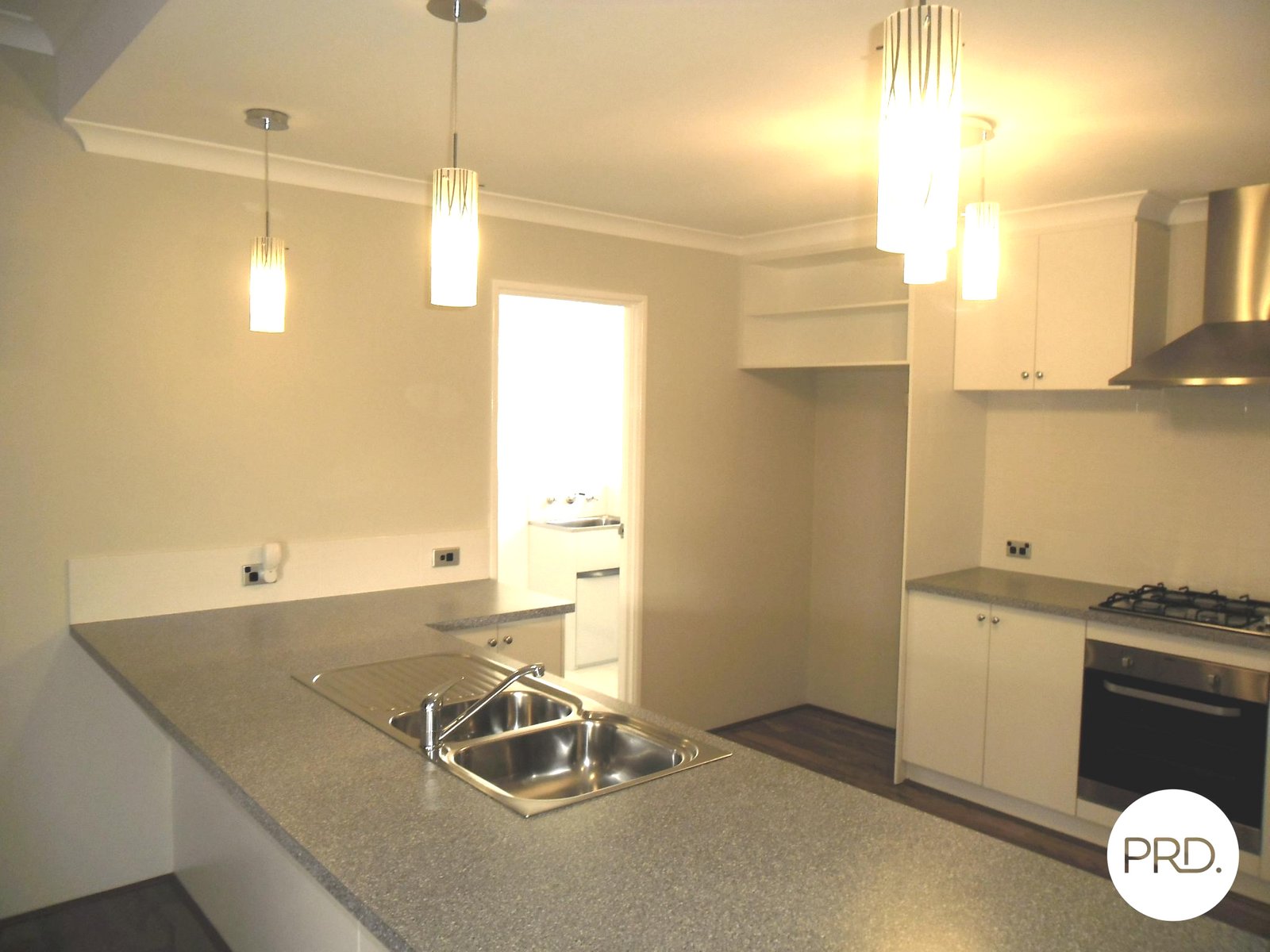 30 Johnsonia Bend HAMMOND PARK 3