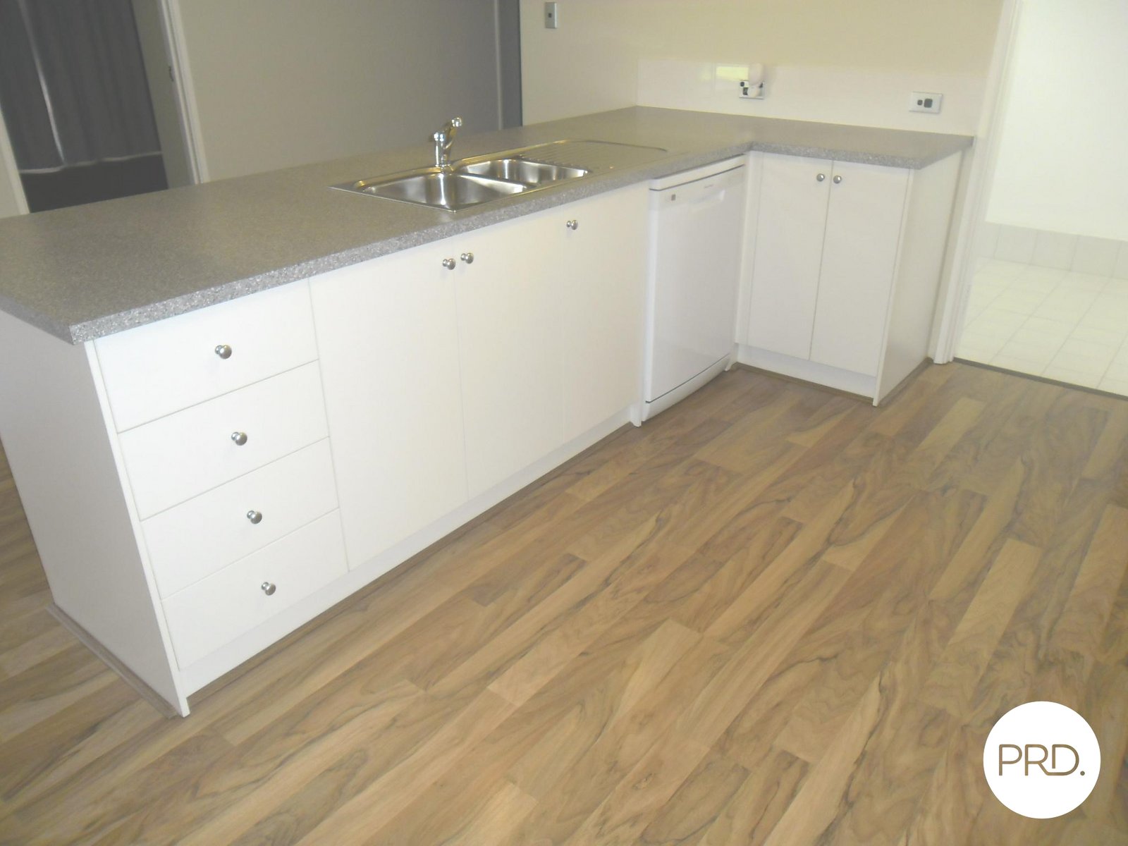 30 Johnsonia Bend HAMMOND PARK 4