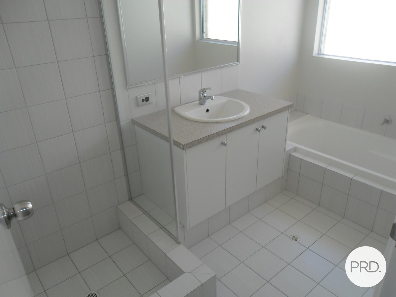 30 Johnsonia Bend HAMMOND PARK 9
