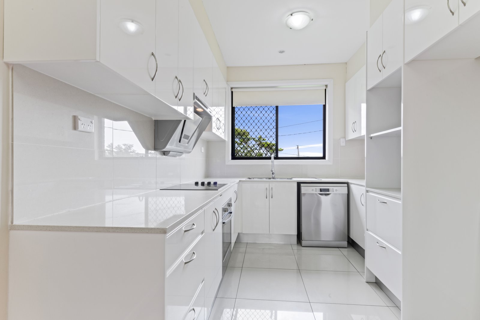 30 Junee Crescent KINGSGROVE 2