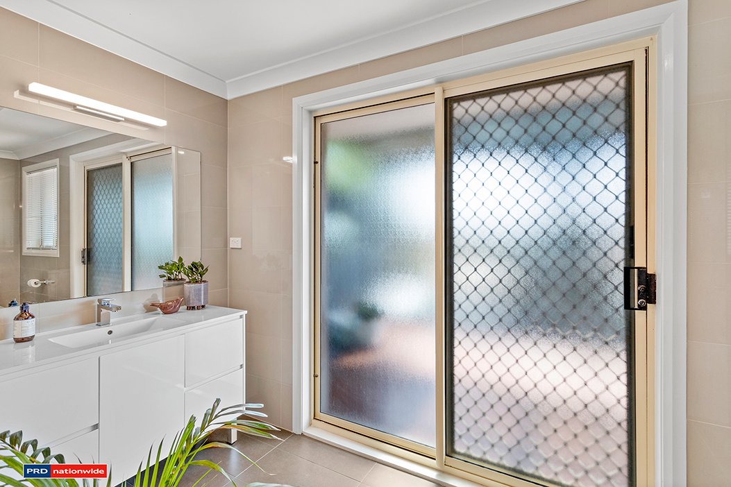 30 Kanangra Avenue CORLETTE 18