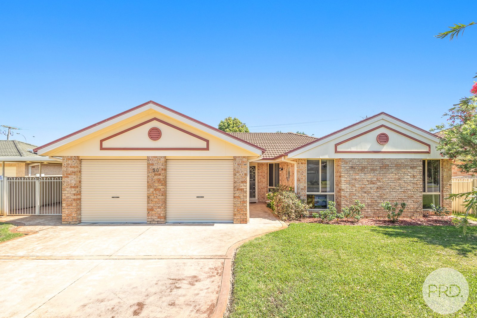 30 Keel Street SALAMANDER BAY 1