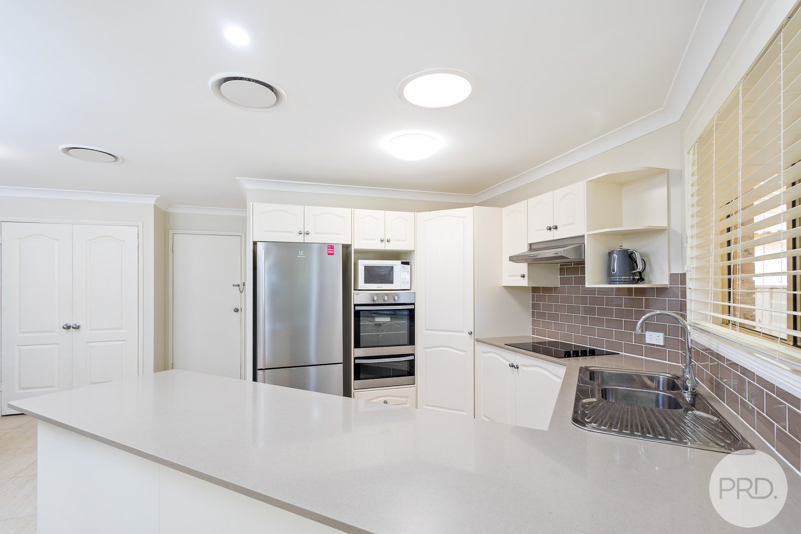 30 Keel Street SALAMANDER BAY 3