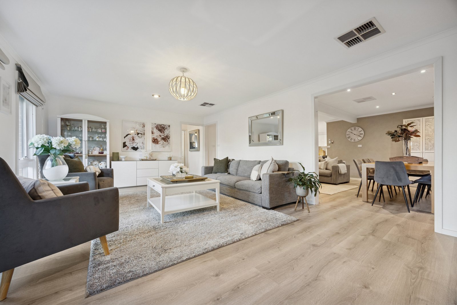 Gallery: 30 Kubis Crescent