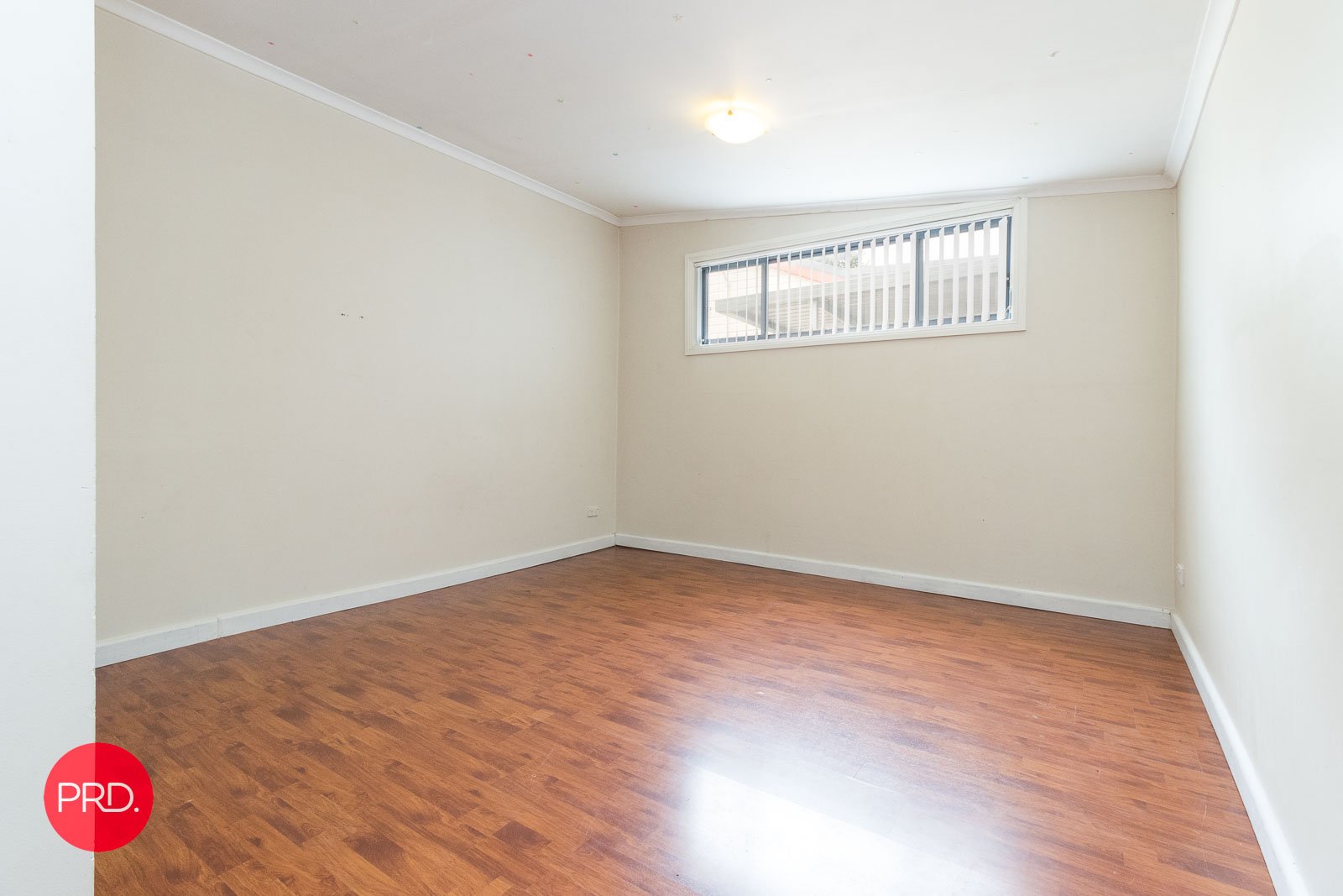 30 Kurrajong Street CAPTAINS FLAT 12