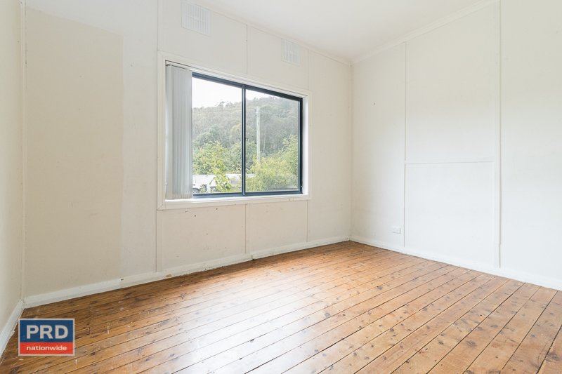 30 Kurrajong Street CAPTAINS FLAT 10
