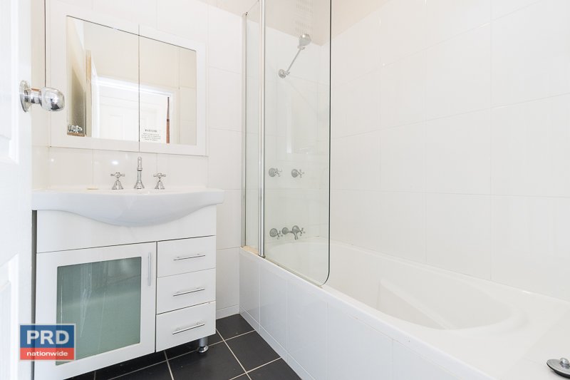 30 Kurrajong Street CAPTAINS FLAT 12