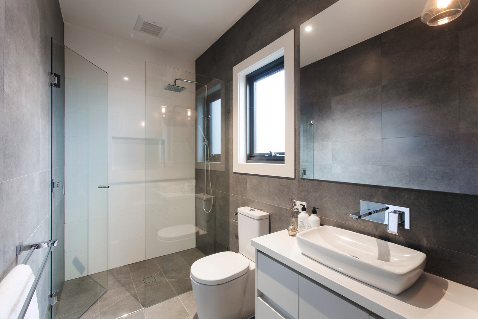 30 Kyarra Road, Glen Iris, VIC