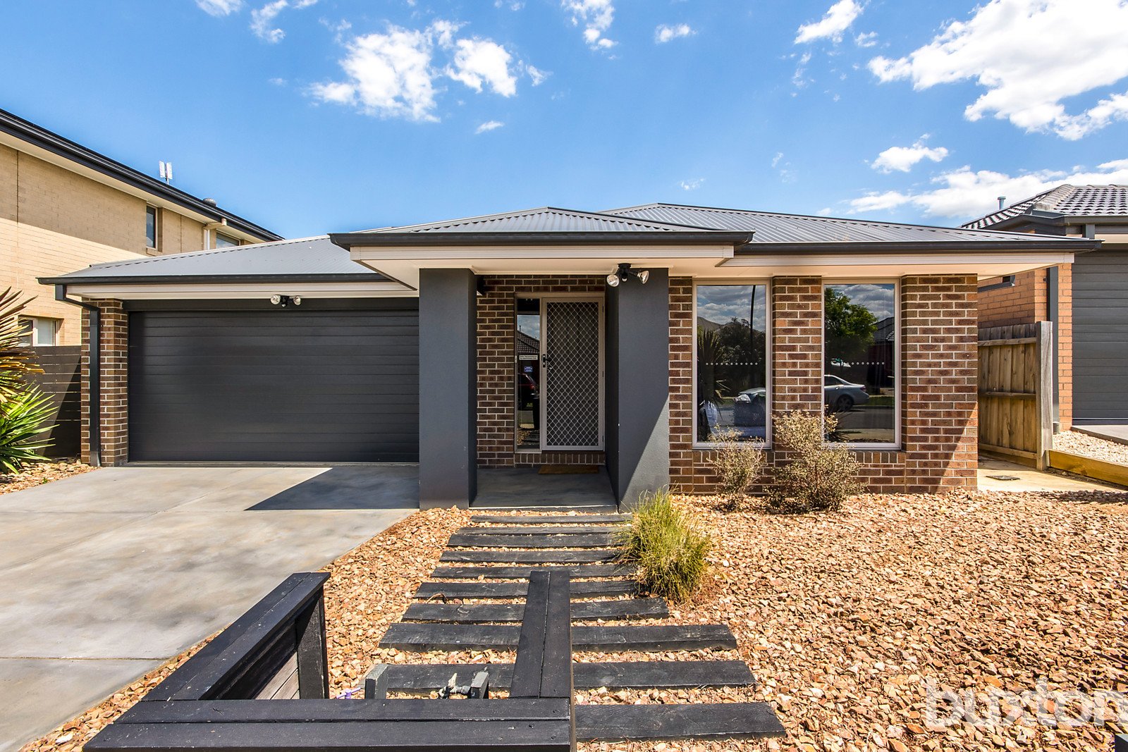 Gallery: 30 Lampard Street