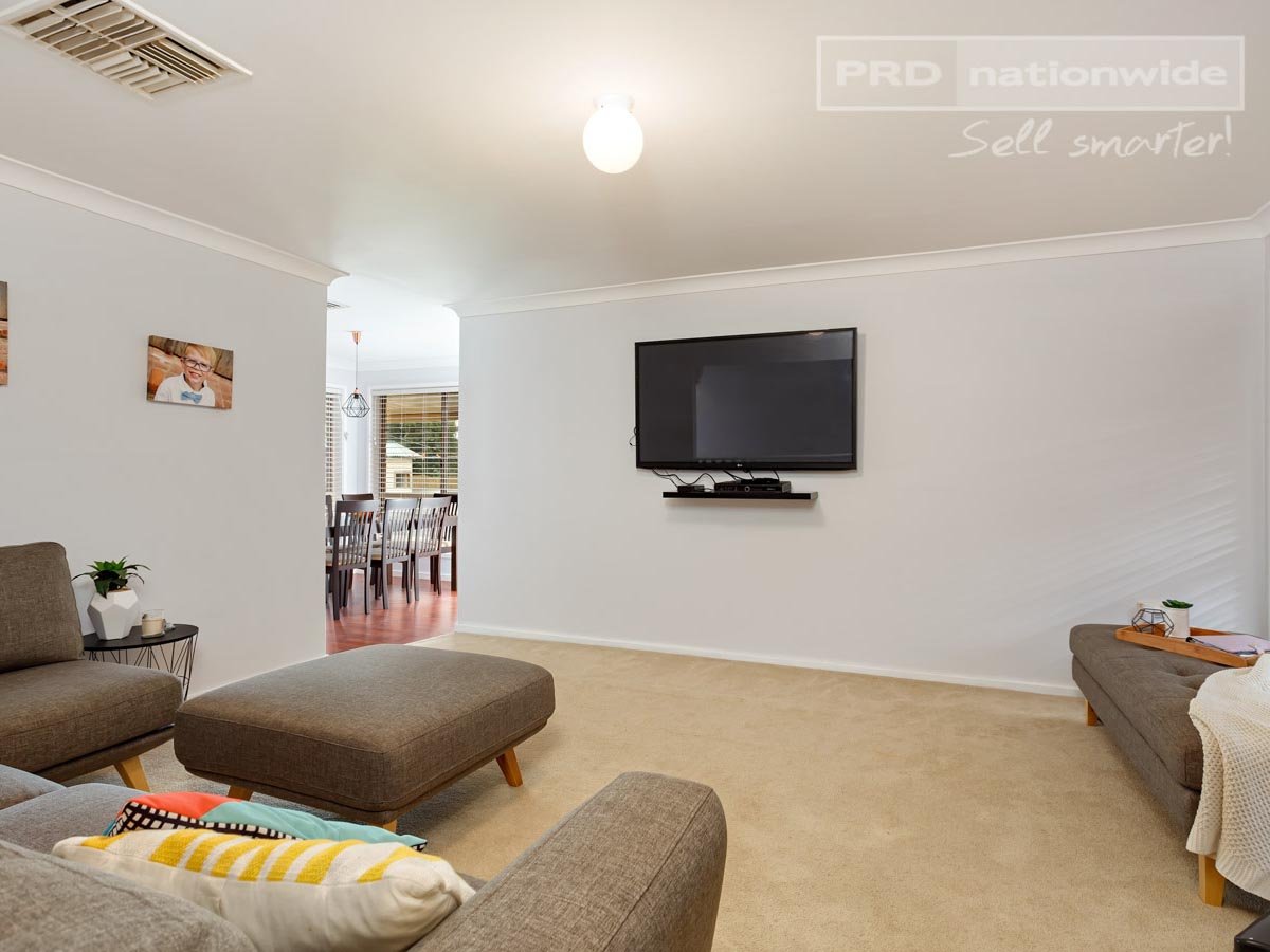 30 Langi Crescent GLENFIELD PARK 5